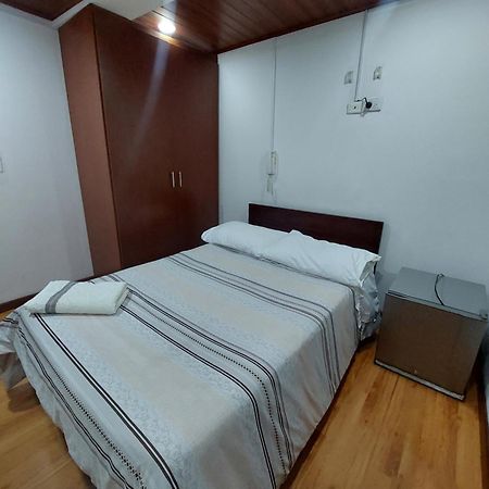Hotel Casa Huesped Kiwi Богота Экстерьер фото
