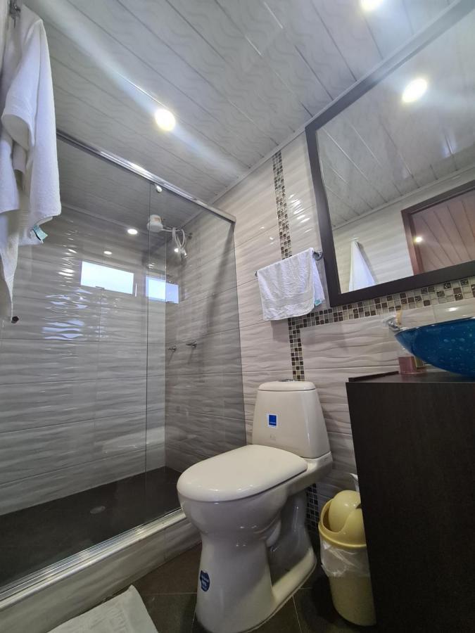Hotel Casa Huesped Kiwi Богота Экстерьер фото
