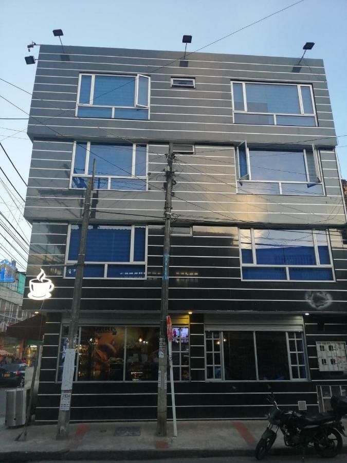 Hotel Casa Huesped Kiwi Богота Экстерьер фото